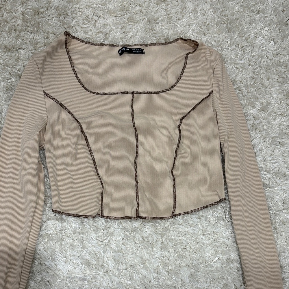 SHEIN Beige Long Sleeve Crop Top